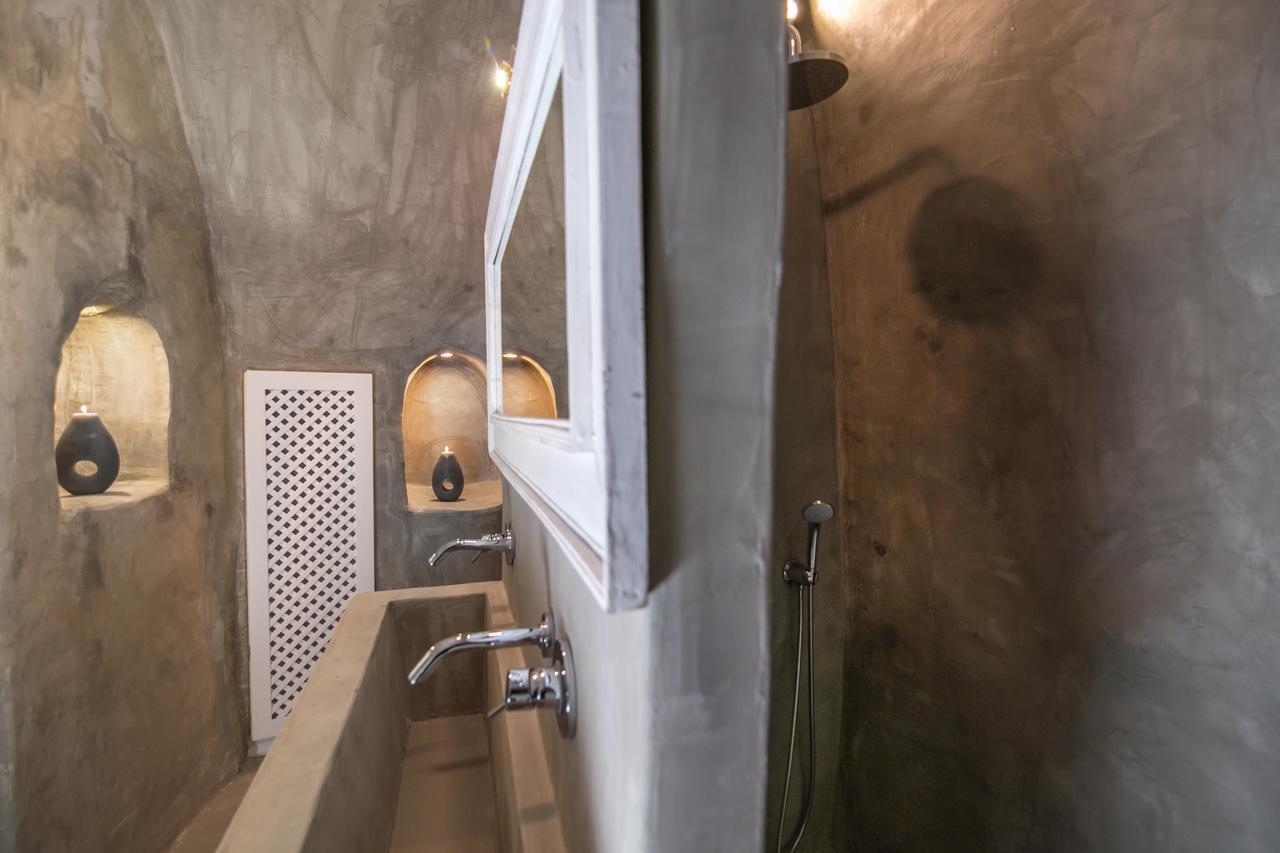 Morfi Cave House Apartment Oia  Bagian luar foto