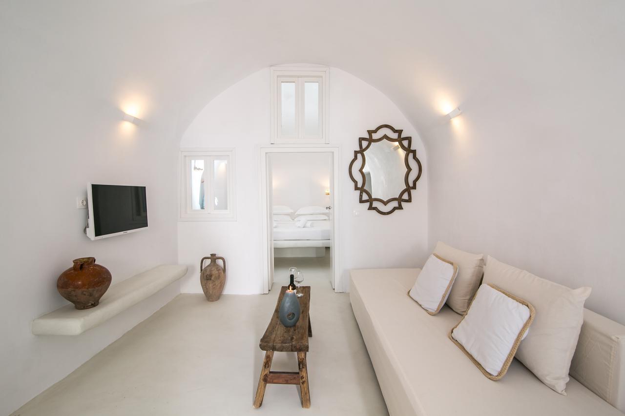 Morfi Cave House Apartment Oia  Bagian luar foto